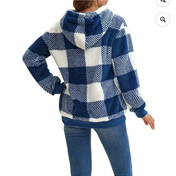 Sherpa Plaid Women's Hoodie - Picture 3 of 3